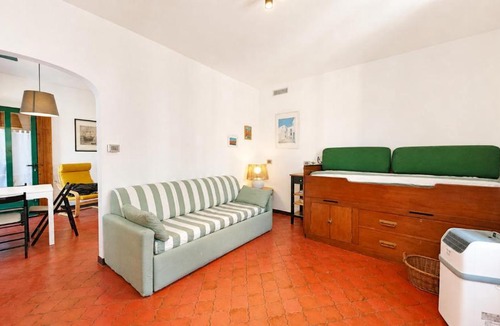 Varigotti Apartment | out piazzetta sm