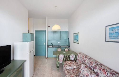 Palinuro Apartment | P.R. Club – Molpa 13 Studio with Sea View, Private Terrace and Air Conditioning