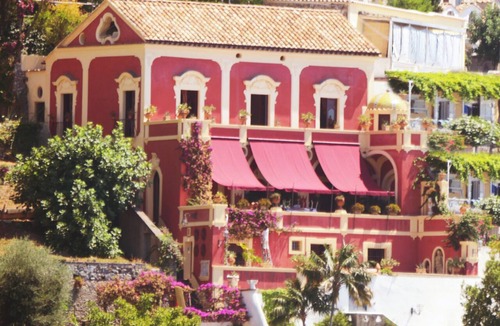 Montepertuso House | Palazzo Santa Croce