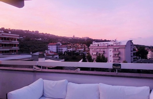 Vasto Apartment | Penthouse with large terrace and sea view. 10 minutes walk to the beach!