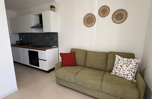 Chiesiola Apartment | Pilone Del Monaco 5 Apartment with Pool, Sun Terrace and Outdoor Garden
