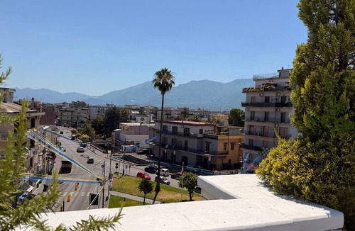 Scafati Apartment | POMPEII UPSIDE DOWN PENTHOUSE