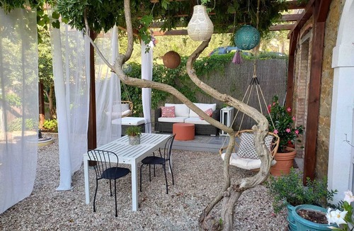 Tuoro sul Trasimeno House | Private Stone Cottage with Starlink & Lake Views - Remote Workers' Dream!