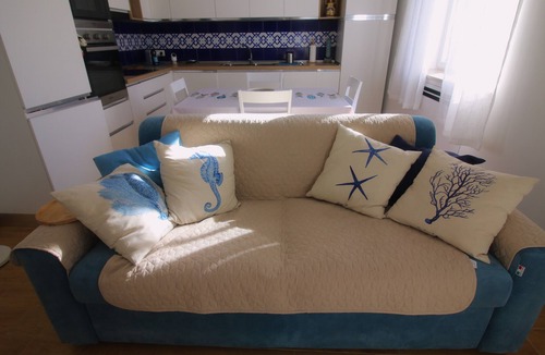 Sant'Agata sui Due Golfi Villa | Private Villa with Garden and Vesuvius View near Sorrento Coast
