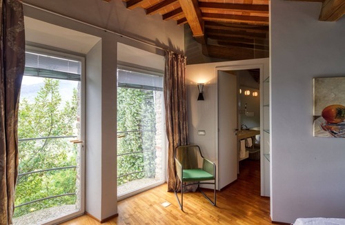 Monteggiori Villa | Private Villa with private pool, A/C, WIFI, TV, terrace, panoramic view, close to Viareggio