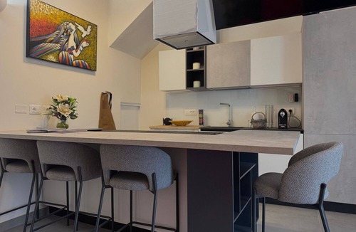 Lubriano Apartment | Quintessenza Lubriano Apartment with Sauna, Balcony, Wi-Fi & Air Conditioning