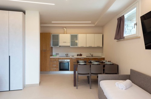 Casarza Ligure Apartment | Relais Le Torri in Verici Baia Saraceni, Casarza Ligure, Italy