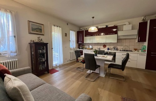 Visnadello Apartment | Relaxing Garden View Apartment near Prosecco Hills