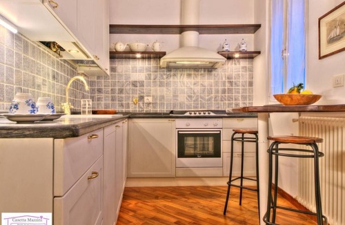 Rapallo Apartment | Renovated apartment in historic building in the center of Rapallo