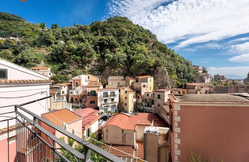 Cetara Apartment | Room 'Monolocale Scirocco Sea View' with Sea View, Wi-Fi and Air Conditioning