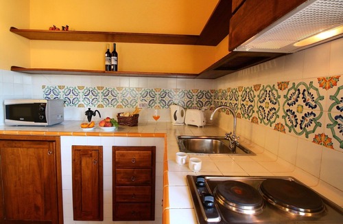 Assisi House | Rustic Getaway with Pool, Garden