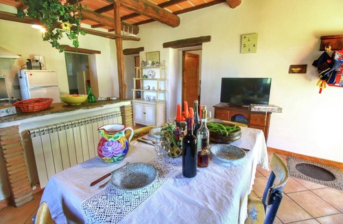 Ortignano Raggiolo House | Rustic Holiday Home, Ortignano