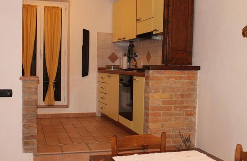 Coltavolino Apartment | Rustikale Eleganz mit Blick auf die umbrische Landschaft by Interhome