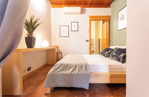 Como City Centre Apartment | San Fedele Historical Como Center by RentAllComo
