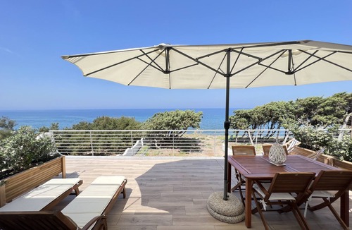 La Ciaccia Apartment | Sea side, panoramic apartment in villa, free WiFi Internet