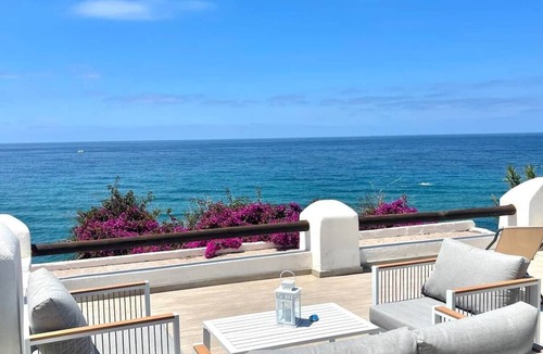 Forio House | SEA VIEW apartment OCEAN Cava dell'isola Elowen