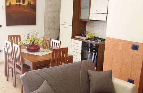 Punta Prosciutto Apartment | Seafront villa Rossella with veranda p car