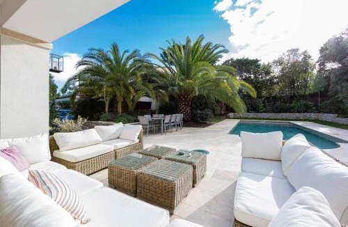 Cap-d'Antibes Villa | Serene Cap dAntibes retreat with heated pool steps from the beaches