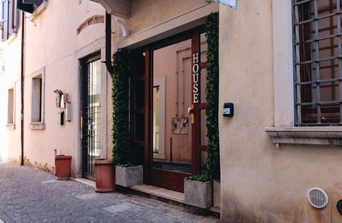 Peschiera del Garda City Centre Apartment | SG Family - Arilica Loft