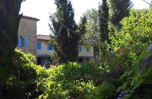 Certaldo Villa | Single double room with bathroom and kitchen to share.