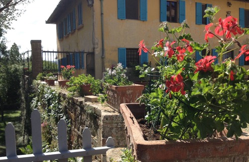 Certaldo Villa | Single double room with bathroom and kitchen to share.