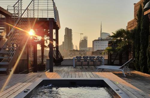 Central Station Apartment | Skyline Milan