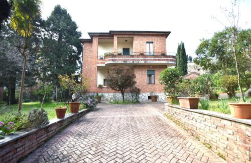 Sinalunga House | Sophie, camera matrimoniale in villa, tra Valdichiana e Val d'Orcia