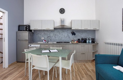 Barona Apartment | Spacious Navigli Milan Apartment for Families & Groups – Fast Wi-Fi, AC, Metro M2