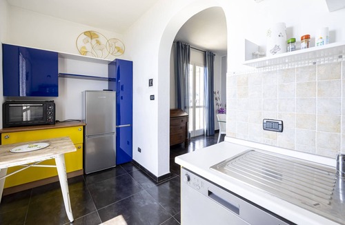 Cipressa Villa | Spacious villa with sea views