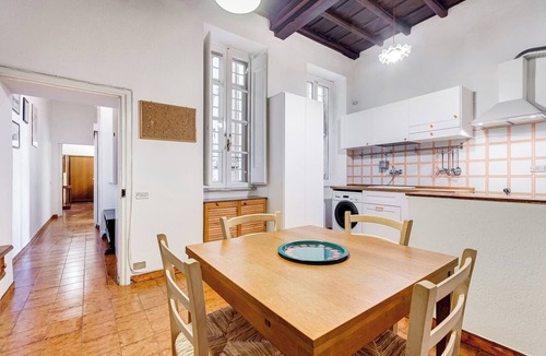 Rione IV Campo Marzio Apartment | Spanish Steps Spacious Apartment