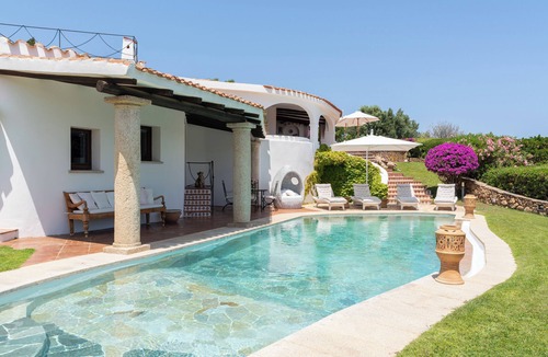 Porto Cervo Villa | Spectacular panoramic villa in Porto Cervo center