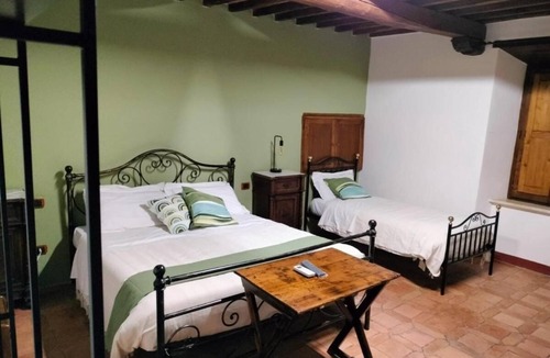 Serre di Rapolano House | Stay in the countryside a stone's throw from the spa