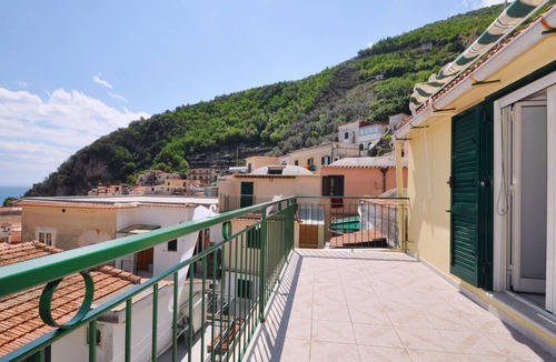 Cetara Apartment | Studio apartment in the heart of Cetara