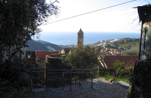Pompeiana Apartment | Studio apartment with terrace/garden with sea view
