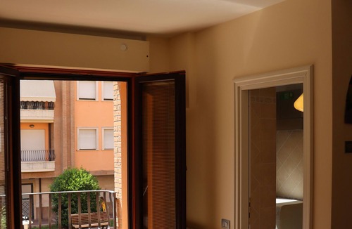 Santa Maria degli Angeli Apartment | Studio Sole with Balcony and Great View of Assisi
