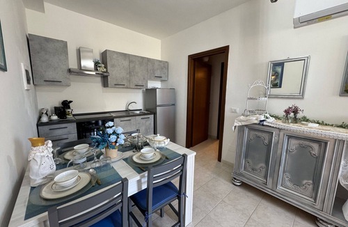 Vecchiano Villa | Stunning private villa for 3 people with WIFI, private pool, A/C, close to Pisa