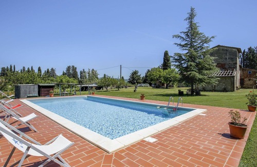 Monteriggioni Villa | Stunning private villa with private pool, WIFI, TV, patio, pets allowed and panoramic view