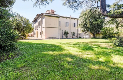 San Giovanni alla Vena Villa | Stunning private villa for 16 guests with WIFI and TV
