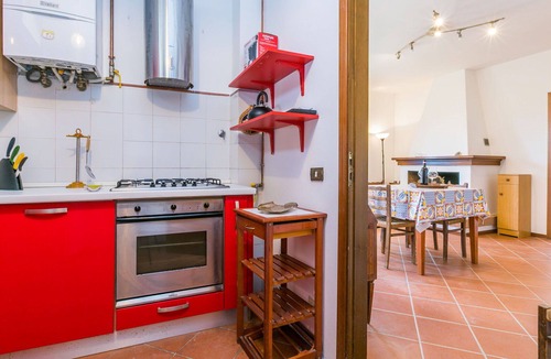Scandicci Villa | Stunning private villa for 4 guests with WIFI, TV, patio, pets allowed and panoramic view