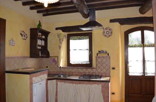Seggiano Villa | Stunning private villa with private pool, A/C, WIFI, patio and pets allowed, close to Montalcino