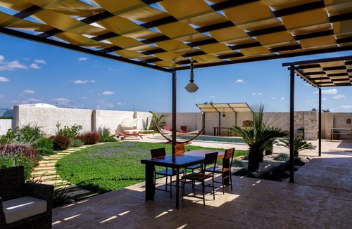 Nardo Villa | Stunning private villa for 6 people with WIFI, A/C, private pool, TV, patio and pets allowed