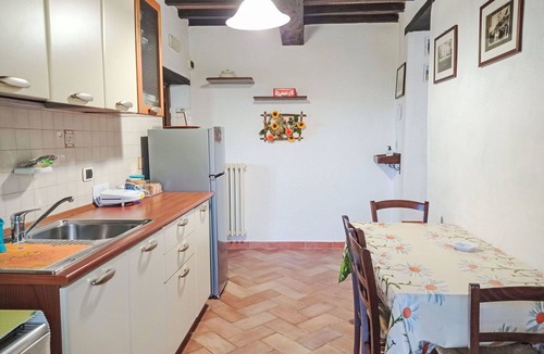 Pieve di Chio Villa | Stunning private villa for 8 guests with WIFI, private pool, patio and pets allowed