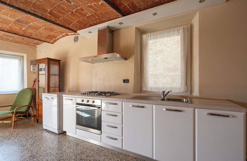 Gabiano Villa | Stunning private villa for 10 guests with WIFI, pool, TV, patio and panoramic view