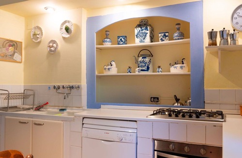 Orvieto Villa | Stunning private villa for 12 guests with pool, WIFI