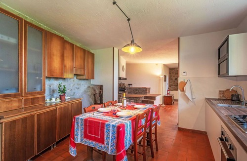 Piegaro Villa | Stunning private villa for 6 people with private pool, WIFI, A/C, TV, terrace and pets allowed