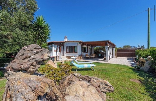 Pittulongu Villa | Stunning Sea View Tavolara - Private Garden & Relaxation