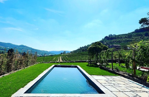 Santo Stefano Belbo Villa | Stunning villa with WIFI, private pool, TV, terrace and panoramic view, close to Asti