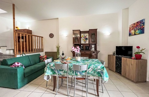 Caramagna Ligure House | Stunning villa for 16 people with WIFI, terrace and pets allowed
