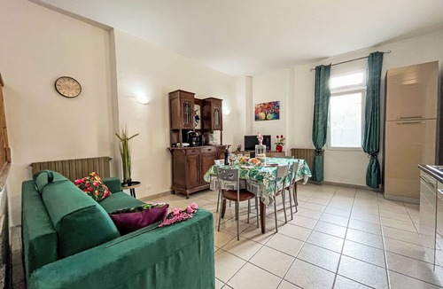 Caramagna Ligure House | Stunning villa for 16 people with WIFI, terrace and pets allowed