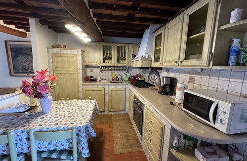 Castelvecchio Villa | Stunning villa with A/C, private pool, WIFI, TV, terrace and panoramic view, close to Lucca